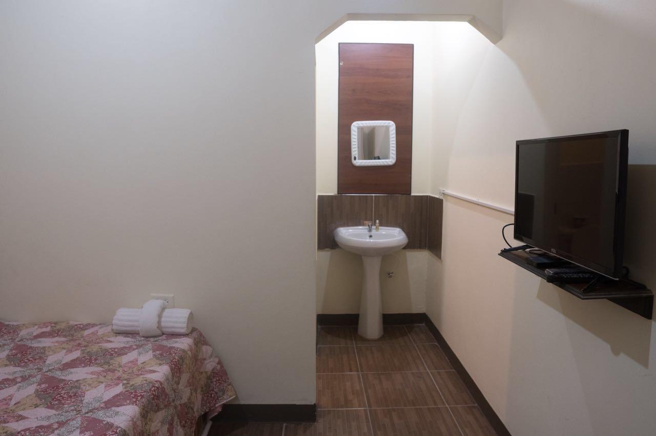 Studio 27 Inn Piarco Zewnętrze zdjęcie